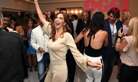 minikleid onlyfans erwachsene sex bilder