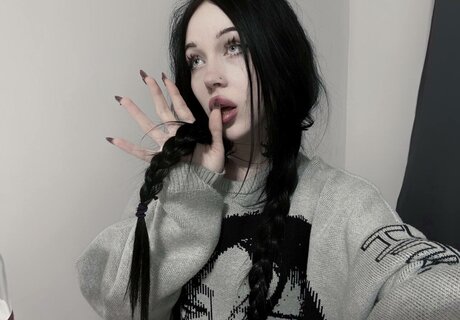 aswrinna nacktheit akt bilder