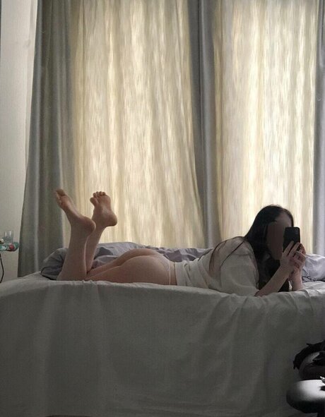 aswrinna xxx hübsche foto