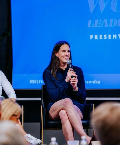 heluvstikax pornographische archiv