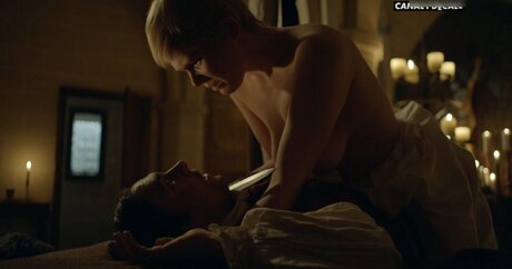 Versailles Fernsehserie_ model xxx archiv