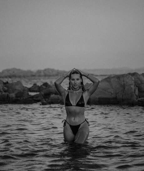 Sophia Chiara erwachsene exklusive archiv