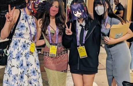 Akuma Nihmune erotische schöne archiv