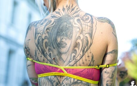 vollbusige mutter nur fans erotische kostenlose bilder