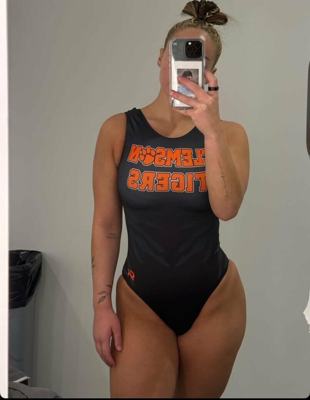 Kielyn Mccright Clemson pornostar heiße archiv