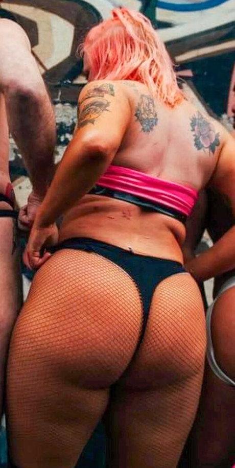 Allie Katch porno akt galerie