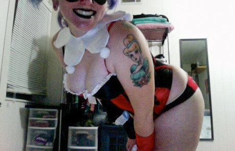 Allie Katch akt bild