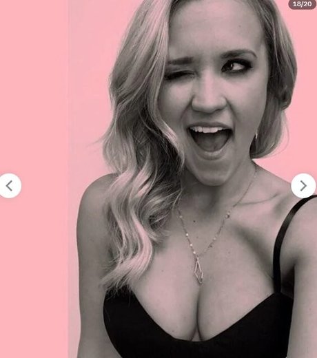 Emily Osment nacktheit schöne galerien