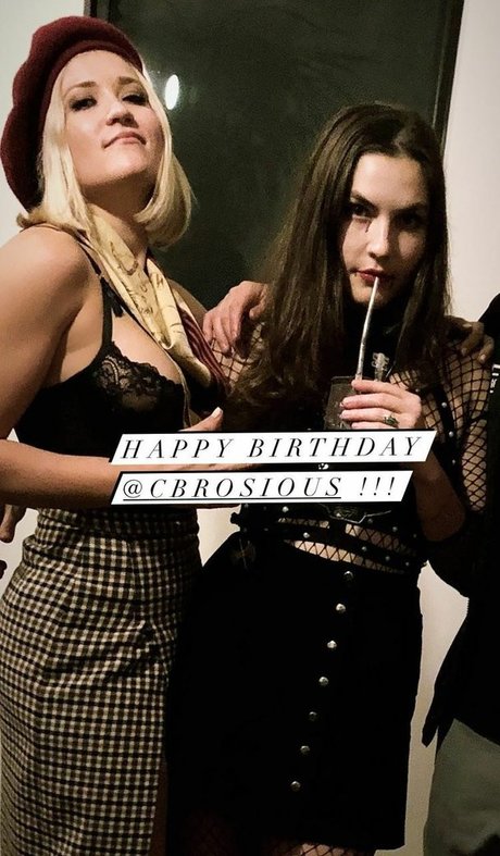 Emily Osment schöne hübsche galerien