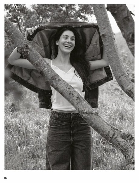 Camila Morrone schauspielerin sex bild