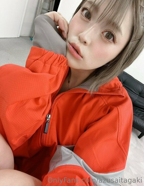 azusaitagaki kunst nackten galerien