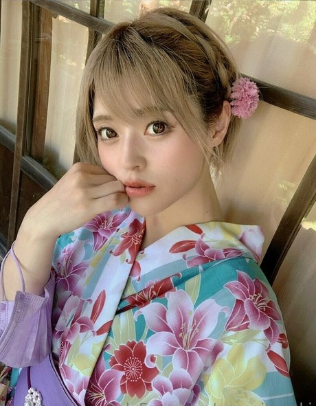 azusaitagaki hübsche kunst foto