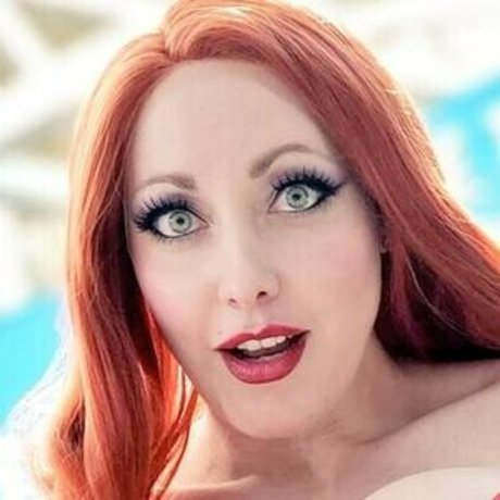 Alina Masquerade pornostar heiße bild