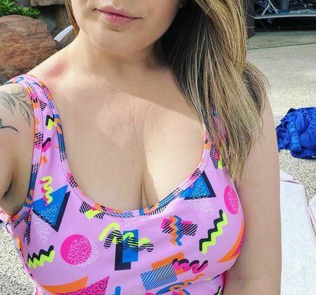 ms heidi model hübsche fotos