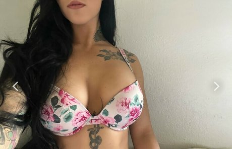 Skybabyyy 5 erotische perfekte foto