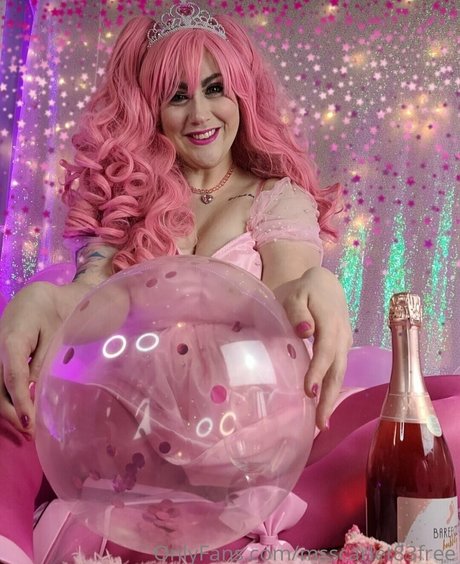 msscarlet83free erwachsene schöne bilder