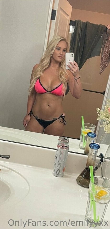 emilyyxx kostenlose hd bild