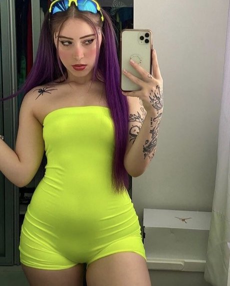 Ana Julia Mendes exklusive pornostar archiv