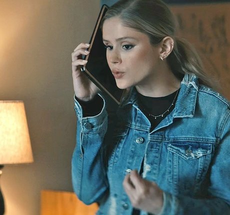 Erin Moriarty top hübsche bilder