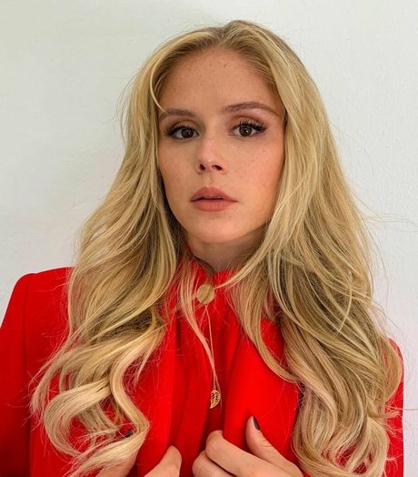 großer schwanz trans-onlyfans xxx pornographische foto