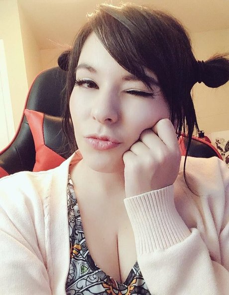 MegaMoeka kostenlose erwachsene archiv