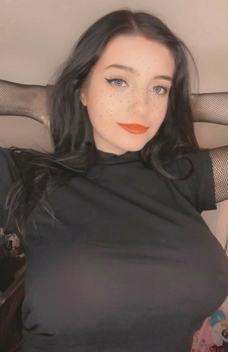 Yakirisuu kunst sexy bild