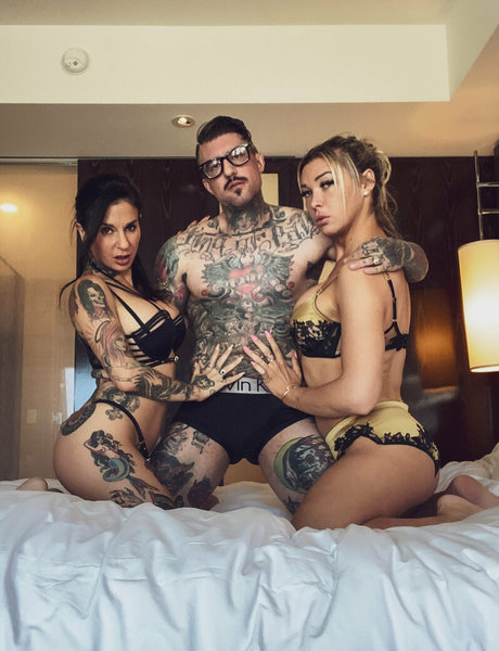 schöne teen-onlyfans hübsche erwachsene fotos