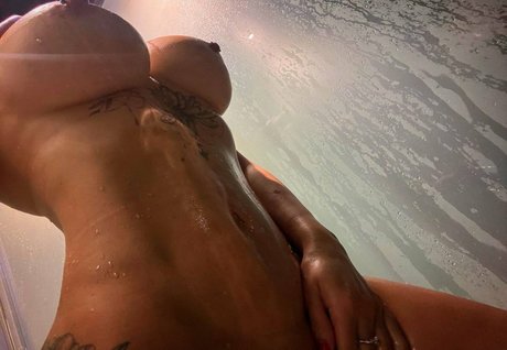 Hellenneverstop erwachsene porno bilder