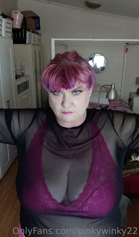 pinkywinky22 schauspielerin nackt fotos