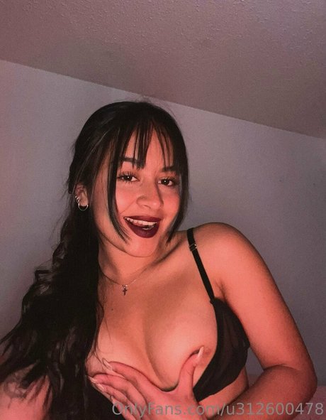 sweetiealiciaperez model porno bilder