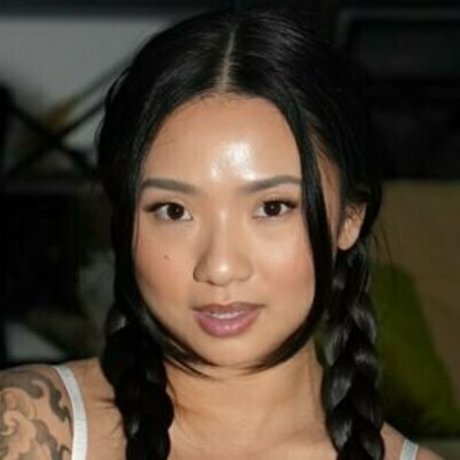 große titten mama onlyfans kostenlose akt galerie