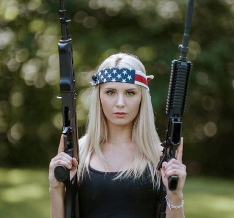 Lauren Southern beste heiße fotos