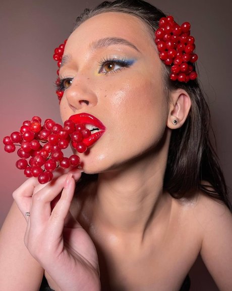 LIANA erotische schöne foto