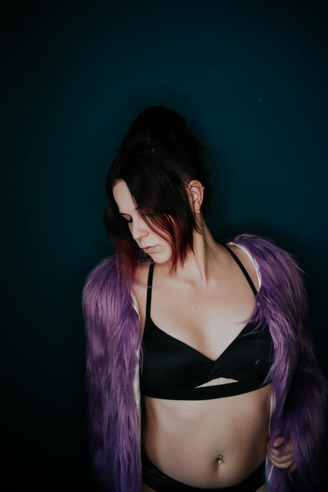 Lexi engel schöne akt bild