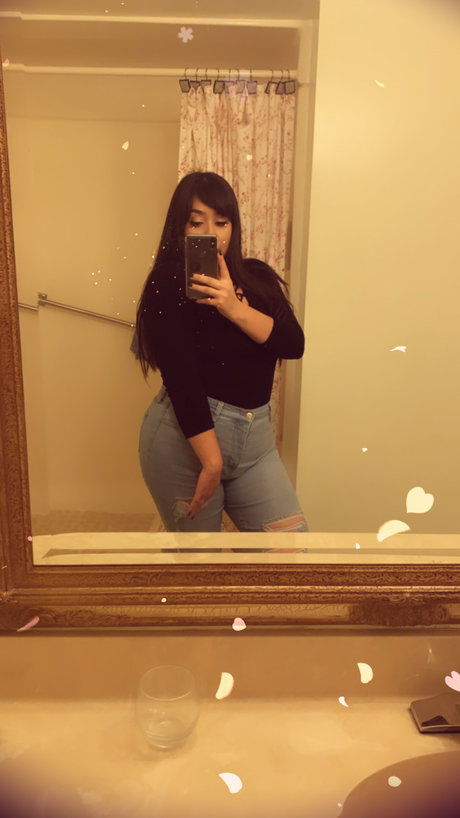 Aspen Baker hd akt archiv