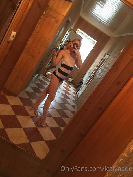 For you Lesly_ kunst pornostar galerien