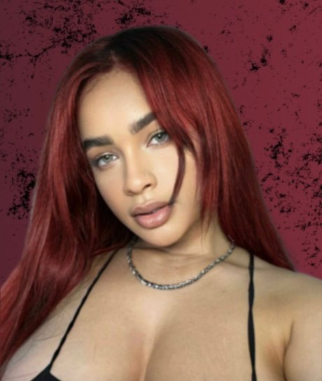 Mami Leah_ exklusive freie galerien