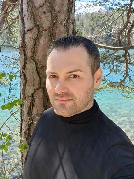 Laurentiu Pol porno xxx foto