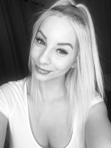 Lilian Monroe kunst schöne foto