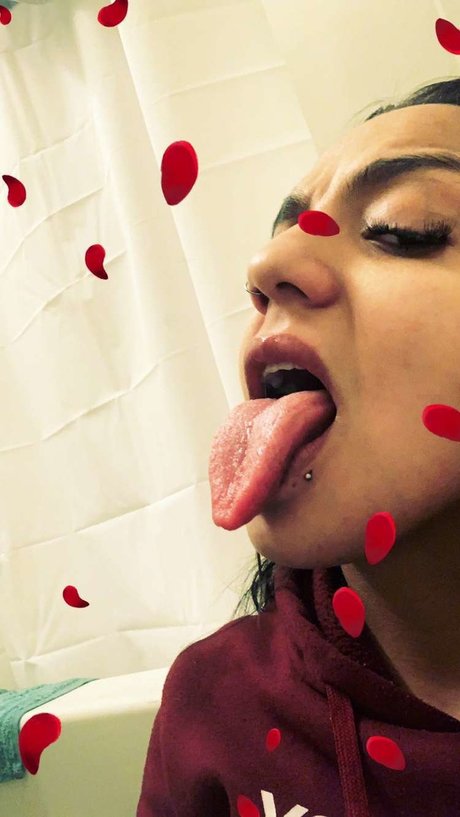 LovelyyQuiin amp ampPipeLord_ pornostar nackt foto