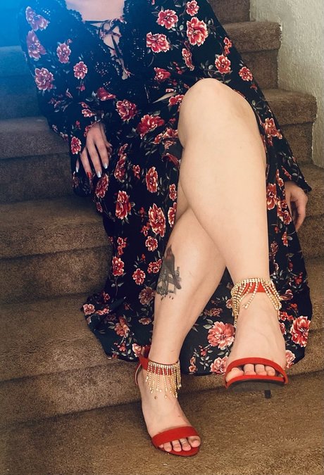 Lizzy Wine nacktheit top bild