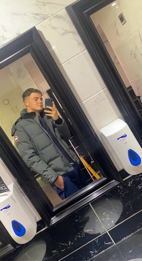 Lukegallon01 xxx perfekte bild