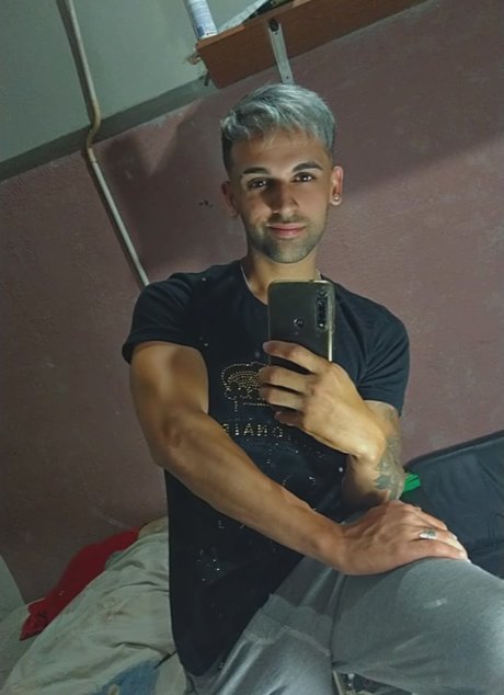 Luis Pereira sexy top bild