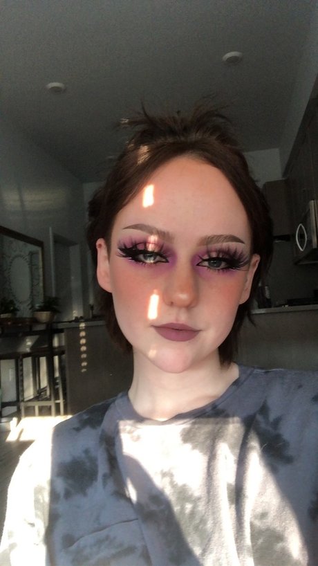 Marci June model nackte foto