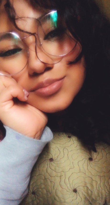 Pilar MM porno exklusive fotos