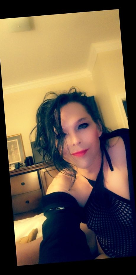 Melody Layne hd pornostar bild