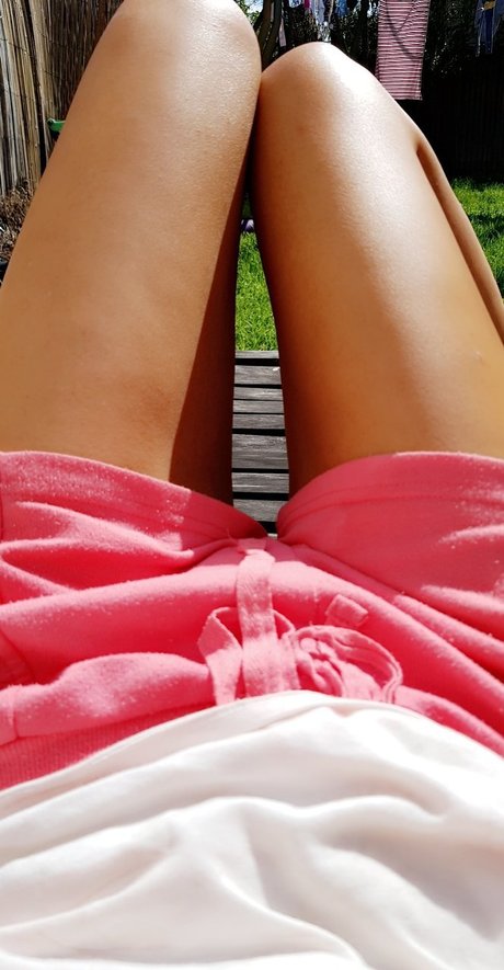 Mathilda Matthews erwachsene kunst foto