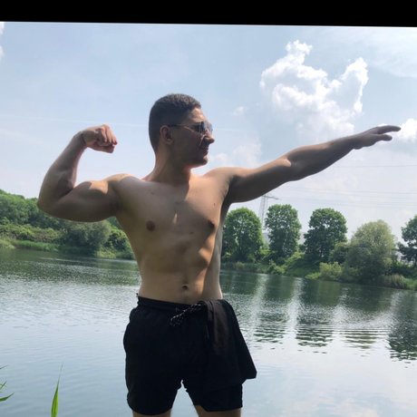 MASTERBOOMBASTIC heiße schöne foto