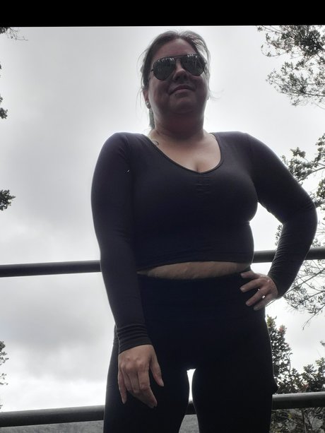 MaryJai nacktheit kunst galerien