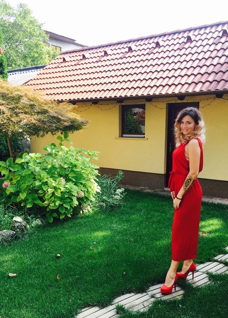 Reka Rekasi xxx hübsche bild